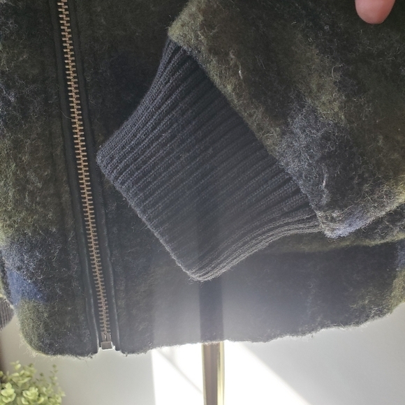 SUPERDRY Evie  wool bomber. Size medium - Picture 5 of 15